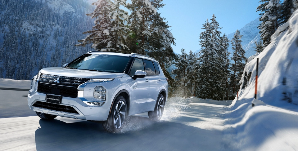 Mitsubishi Outlander 2025